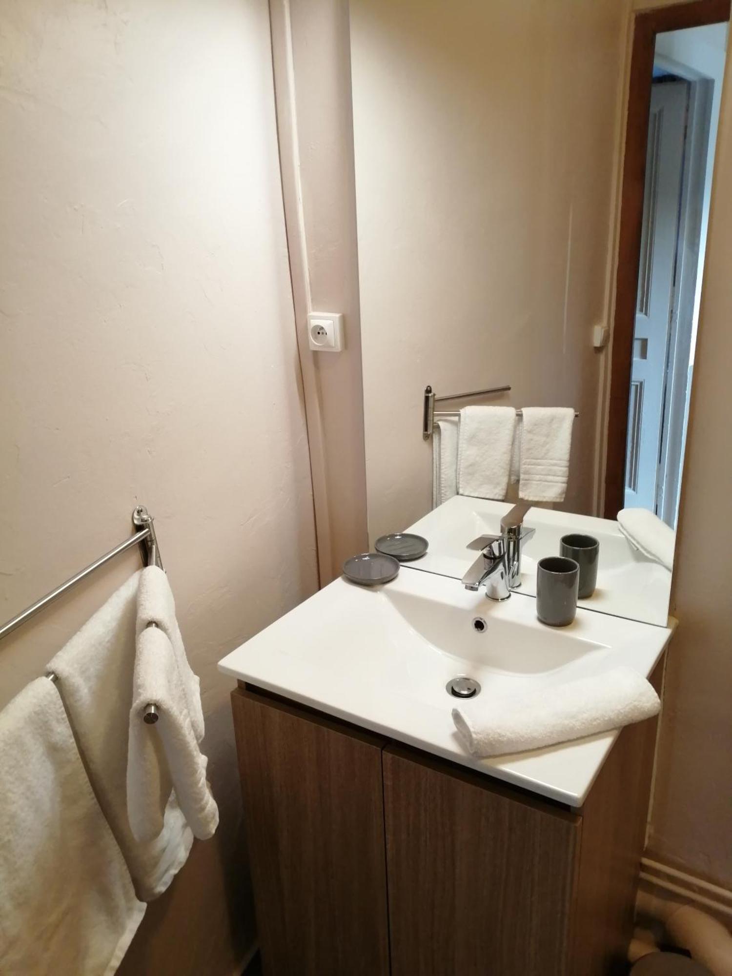 A La Halte Des Gorges Apartment Nevy-Sur-Seille Exterior foto
